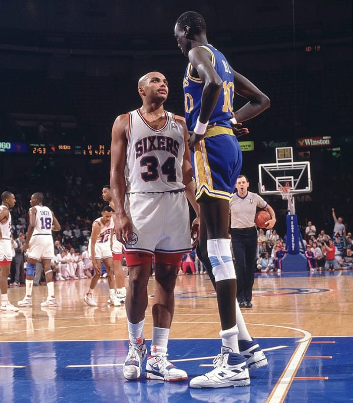1990-Charles-Barkley-Manute-Bol-001093676.jpg